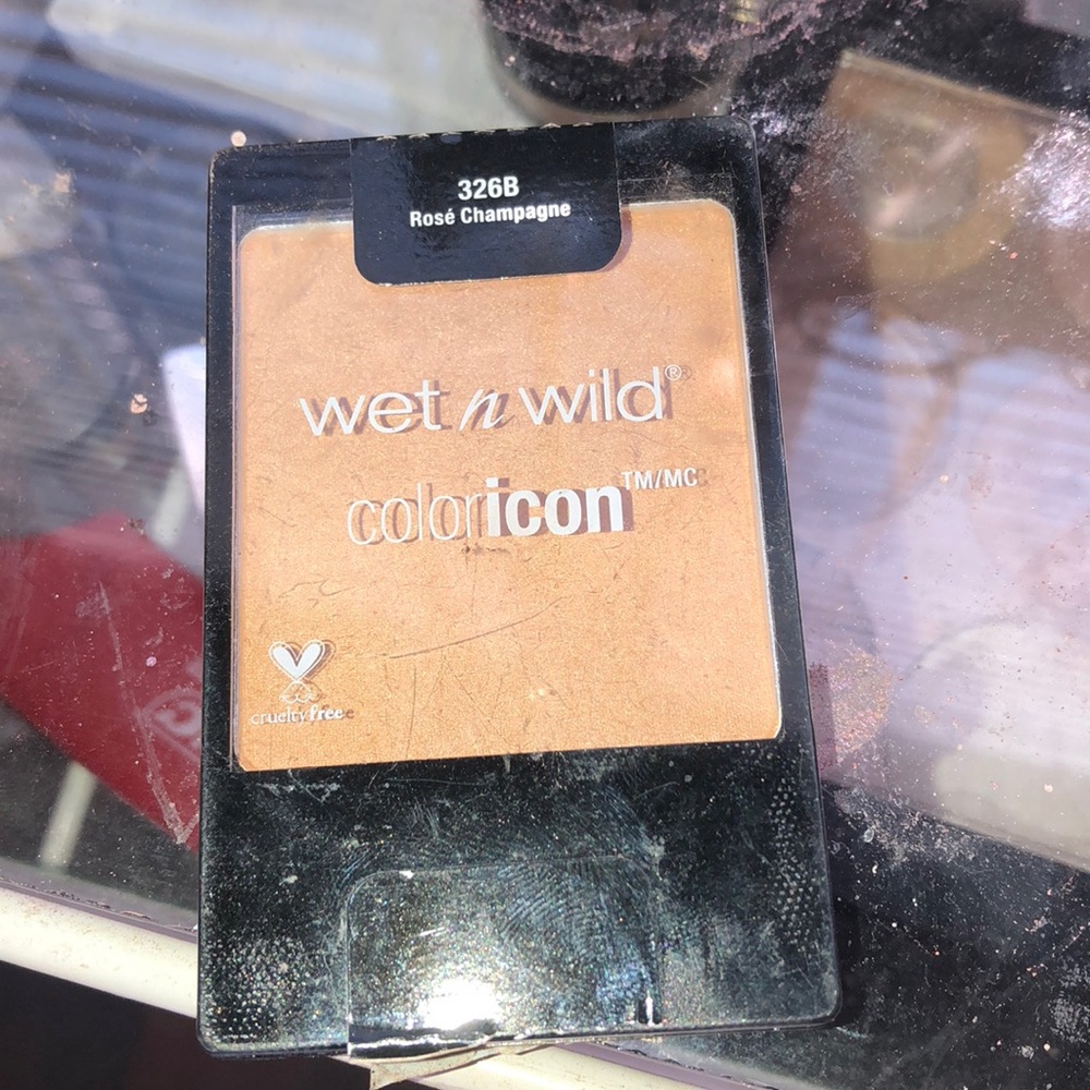 Wet n Wild Blush Rosé Champagne